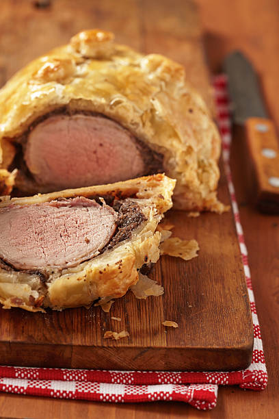 istock Fillet Wellington in puff pastry 464934797