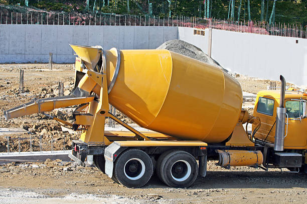 istock Cement Truck On Construction Site 464939870