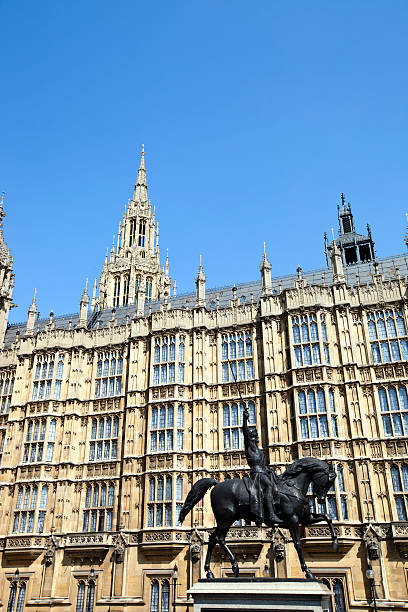 istock Houses of parliament 464970837