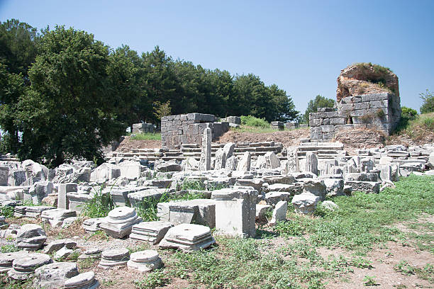 старый город эфес. турция - ephesus greek culture temple greece стоковые фото и изображения