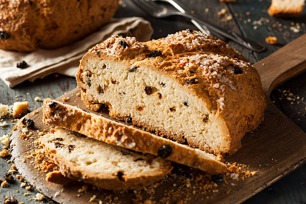 自家製パンアイルランドのソーダ - soda bread bread brown bread loaf of bread ストックフォトと画像