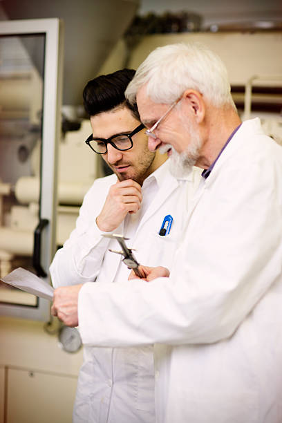 istock Engineers  working in the  factory 465010224