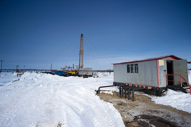 istock Well pad in the winter 465011012