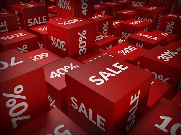 istock Red and white 3D cubes saying sale  465041871