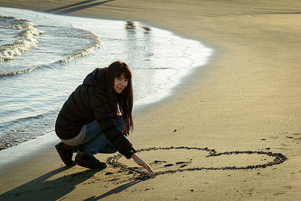 istock Girl and love 465043082
