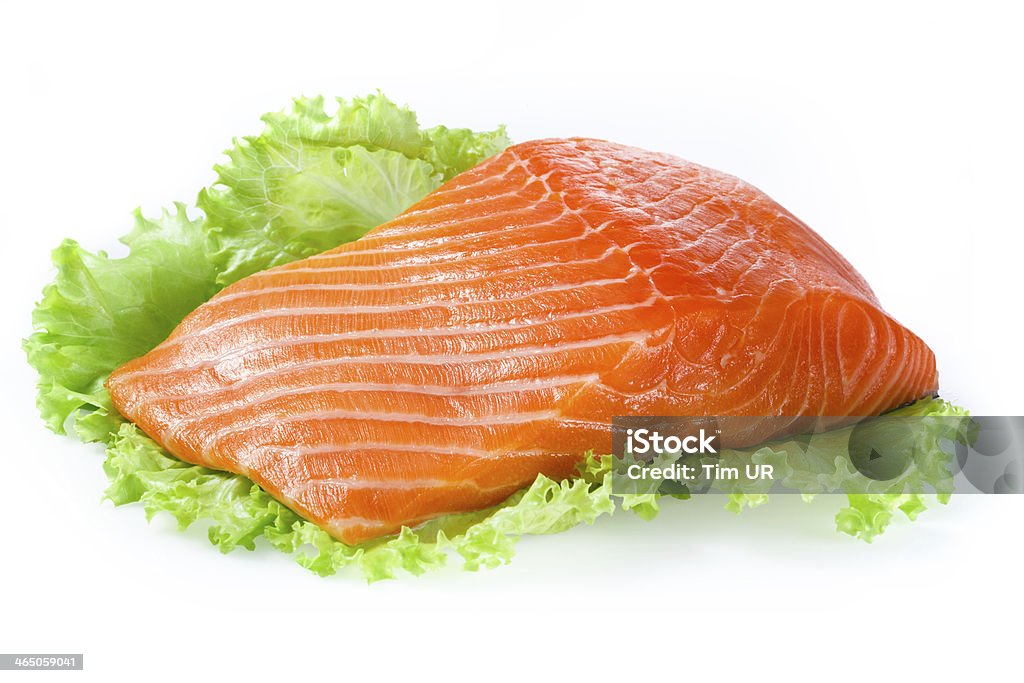 Filetto di salmone isolato su bianco - Foto stock royalty-free di Alimentazione sana