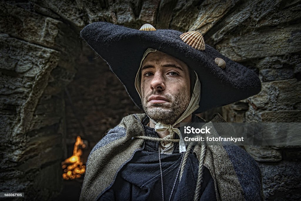 Гордая Пилигрим в средневековый - Стоковые фото Мужчины роялти-фри