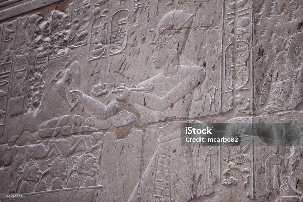 Antiguo Egipto hieroglyphs del templo de Luxor - Foto de stock de Amón libre de derechos
