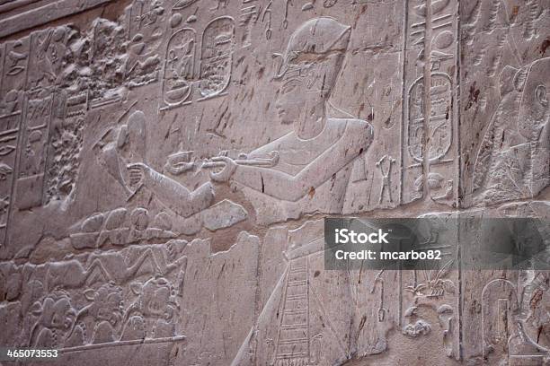 Antiguo Egipto Hieroglyphs Del Templo De Luxor Foto de stock y más banco de imágenes de Amón - Amón, Antigualla, Arenisca