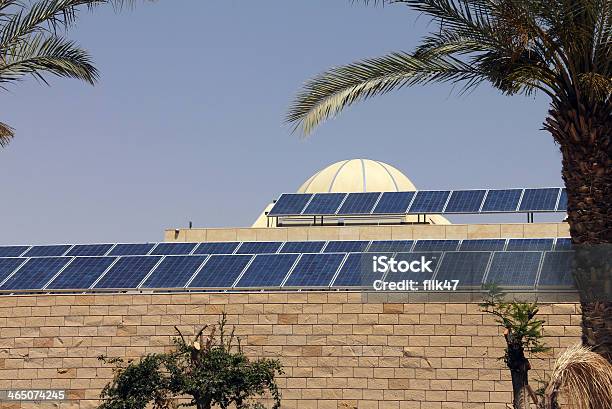 Foto de Industrial Energia Solar Aquecedor De Água e mais fotos de stock de Balde - Balde, Coleção, Cozinhar