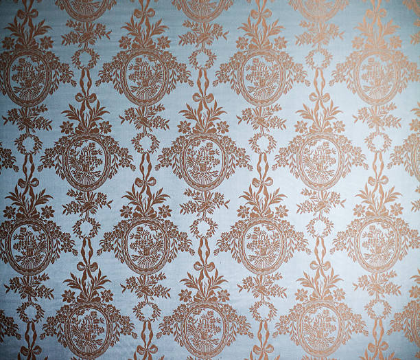istock Beautiful Victorian wallpaper bathed in sunlight 465077737