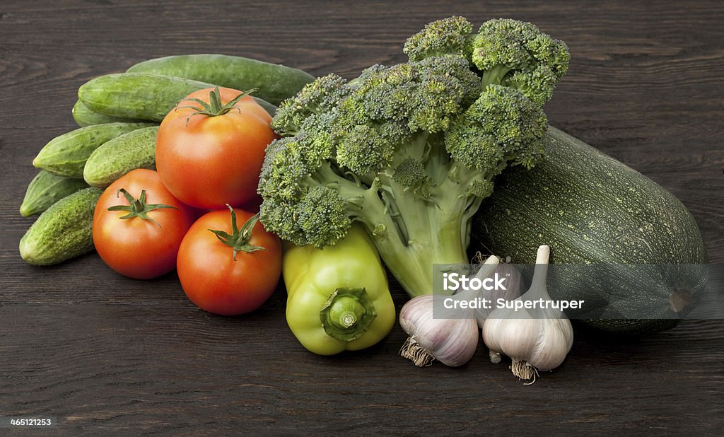 Nature morte aux légumes - Photo de Ail - Légume à bulbe libre de droits