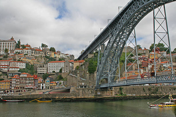 istock Eiffel Bridge in Porto 465124096