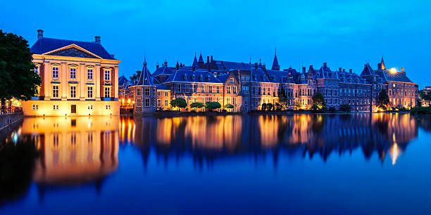 Mauritshuis Museum and Binnenhof Palace, The Hague Mauritshuis Museum and Binnenhof Palace in The Hague (Den Haag), The Netherlands - Dutch Parlament buildings. binnenhof photos stock pictures, royalty-free photos & images
