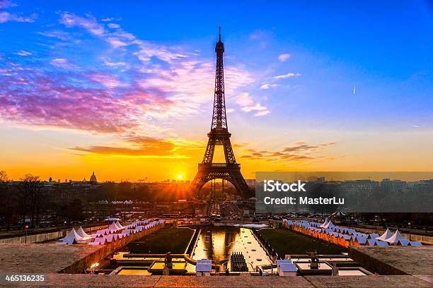 View Of The Eiffel Tower At Sunrise Paris Stock Photo - Download Image Now - 20th Century Style, Arch - Architectural Feature, Architecture