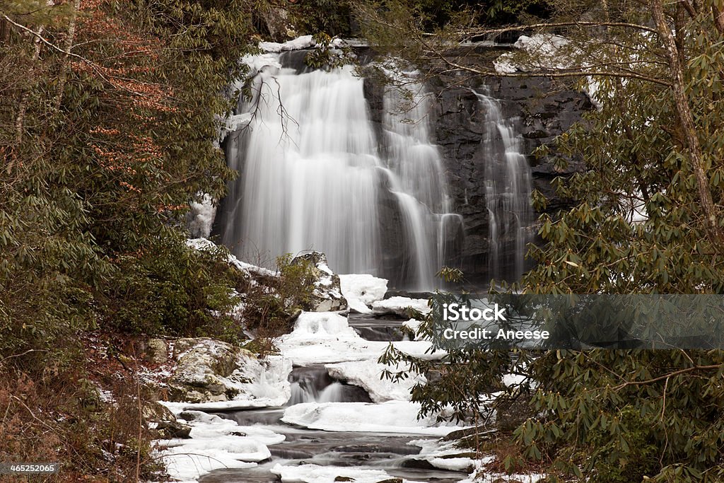 Cascate: Meigs Falls-Parco Nazionale Great Smoky Mountains - Foto stock royalty-free di Gatlinburg