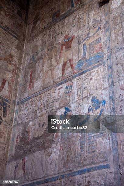 Alte Ägypten Im Modernen Hieroglyphen Von Luxortempel Stockfoto und mehr Bilder von Amon