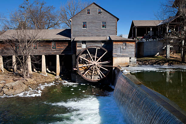 istock Water Mill in Pigeon Forge, Tennessee 465275213