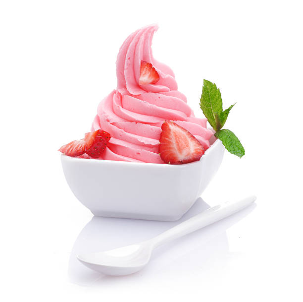 Frozen strawberry yogurt Frozen strawberry yogurt with with fresh fruits and flavored creamy yoghurt frozen yoghurt stock pictures, royalty-free photos & images