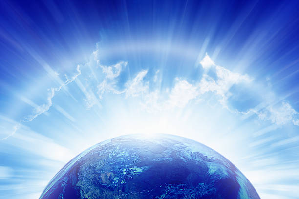 planeta tierra, al sol, cielo - god spirituality sunbeam heaven fotografías e imágenes de stock