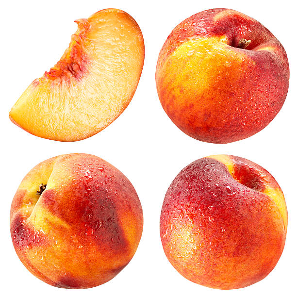 pfirsich und slice mit tropfen, isoliert auf weiss - peach nectarine fruit portion stock-fotos und bilder