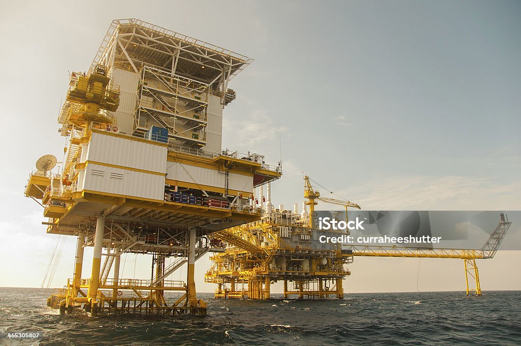 Óleo e gás indsutry no Golfo ou mar. - Royalty-free Abastecer Foto de stock