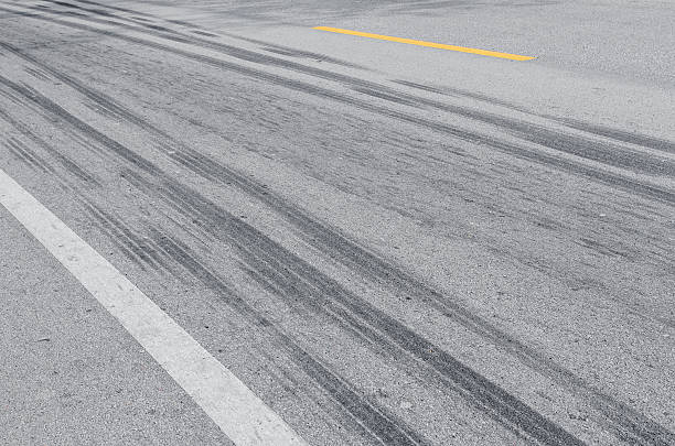 istock Trail tyre on the road 465318435