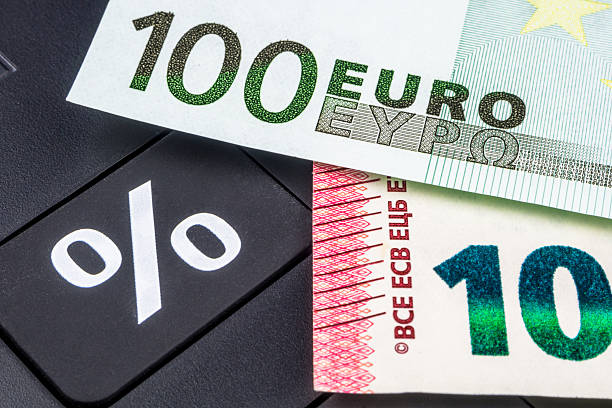 istock calculating mortgage interest rate 465322818