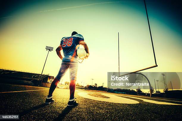 American Football Player Stockfoto und mehr Bilder von Amerikanischer Football - Amerikanischer Football, Touchdown, Field Goal