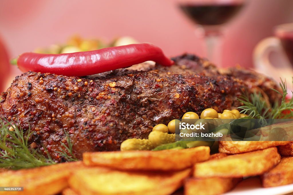 Apetitosa filete de cerdo asado - Foto de stock de Al horno libre de derechos