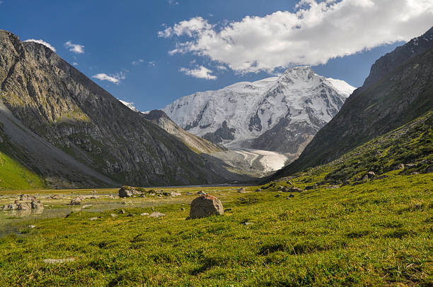 istock Tien-Shan in Kyrgyzstan 465375792