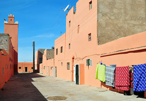 istock Street with mosque - El Aaiun, Western Sahara 465380174