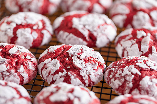 istock Red velvet crinkle cookies 465380676