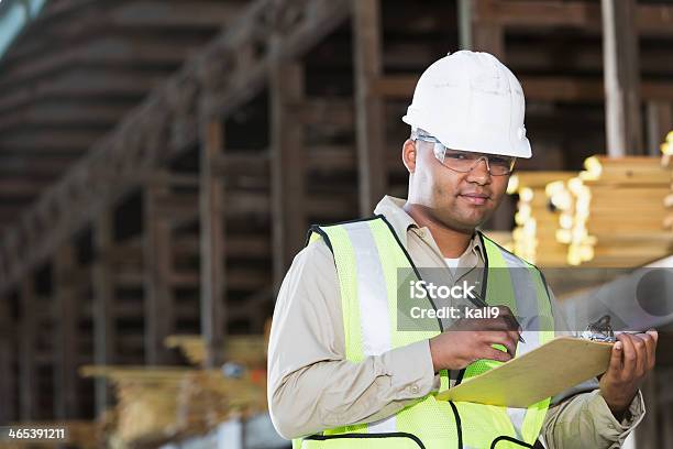 Worker In Lumber Yard Stock Photo - Download Image Now - 30-34 Years, 30-39 Years, Adult