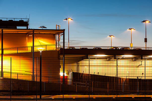 istock Supermarket With Parking Lot Illuminated at Dusk 465391319