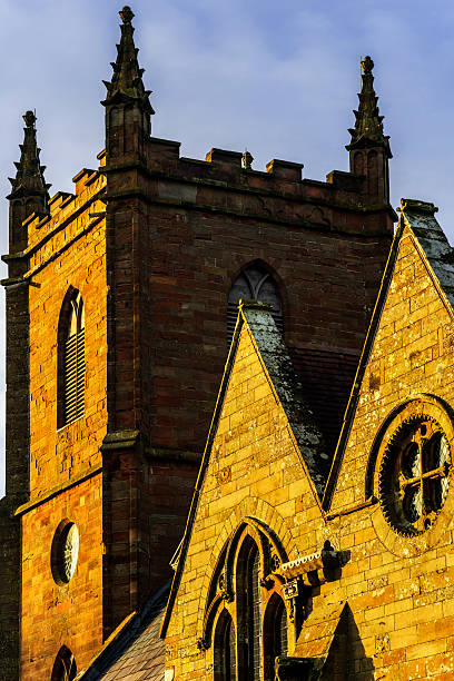 パリッシュ教会 - hanbury ストックフォトと画像