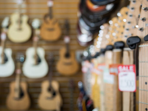 ギターショップブレのある背景 - music store ストックフォトと画像
