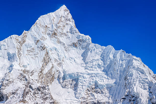 istock Nuptse peak from Kala Patthar, Mount Everest National Park 39MPix 465432627