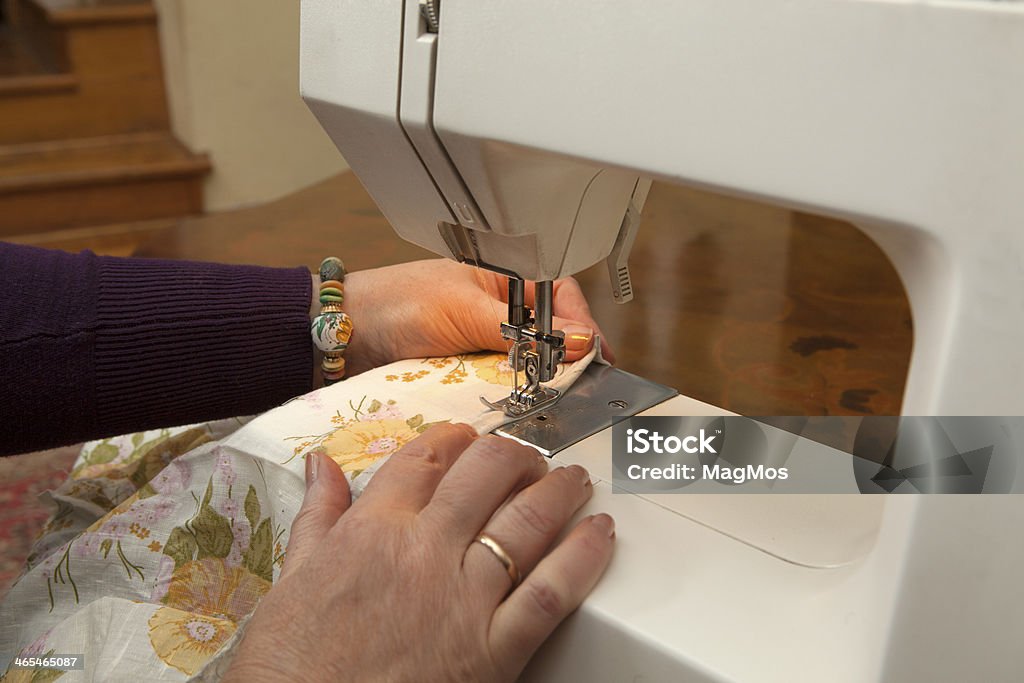 Dressmaker de travail - Photo de Adulte libre de droits