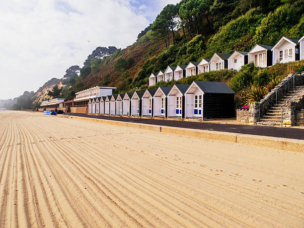 la playa - poole fotografías e imágenes de stock