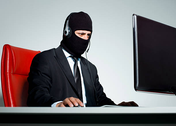 frode call center - business stealing top secret confidential foto e immagini stock