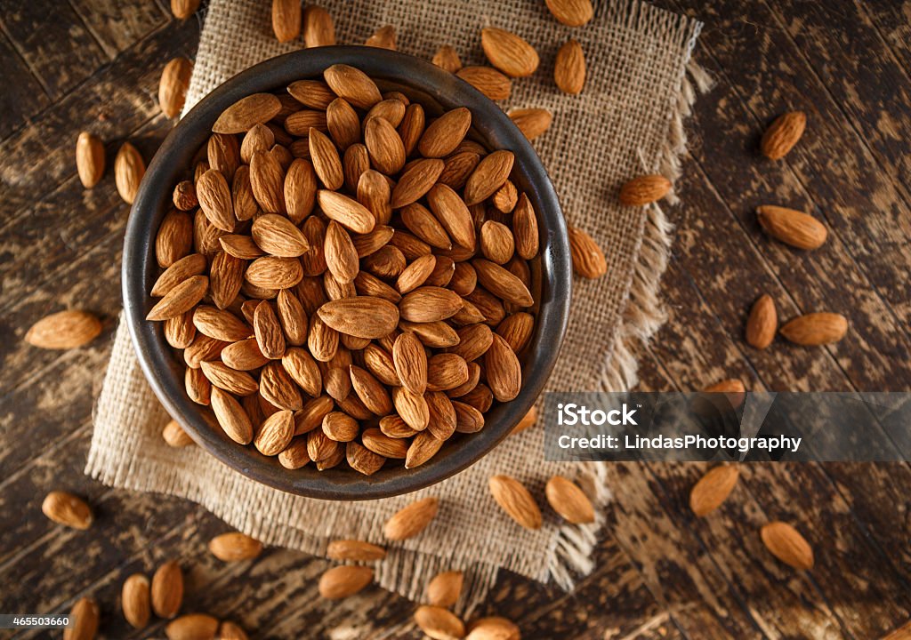 Pure bio aux amandes - Photo de Amande libre de droits