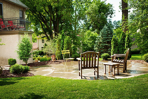 istock Backyard Lawn and Pation in Residential Home 465503903