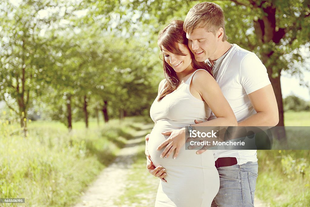 Pregnant couple outdoors Pregnant couple outdoors - XXXL image 20-29 Years Stock Photo