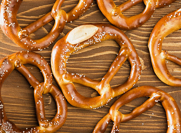 istock Pretzels arrangement on wood table 465511969