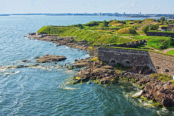 islas cerca de helsinki, en finlandia - suomenlinna fotografías e imágenes de stock