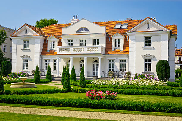 Janowiec: An historic manor house in the Polish countryside.