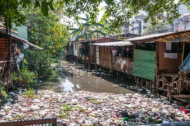 istock Litter And Pollution In A Rundown Housing Area 465598045