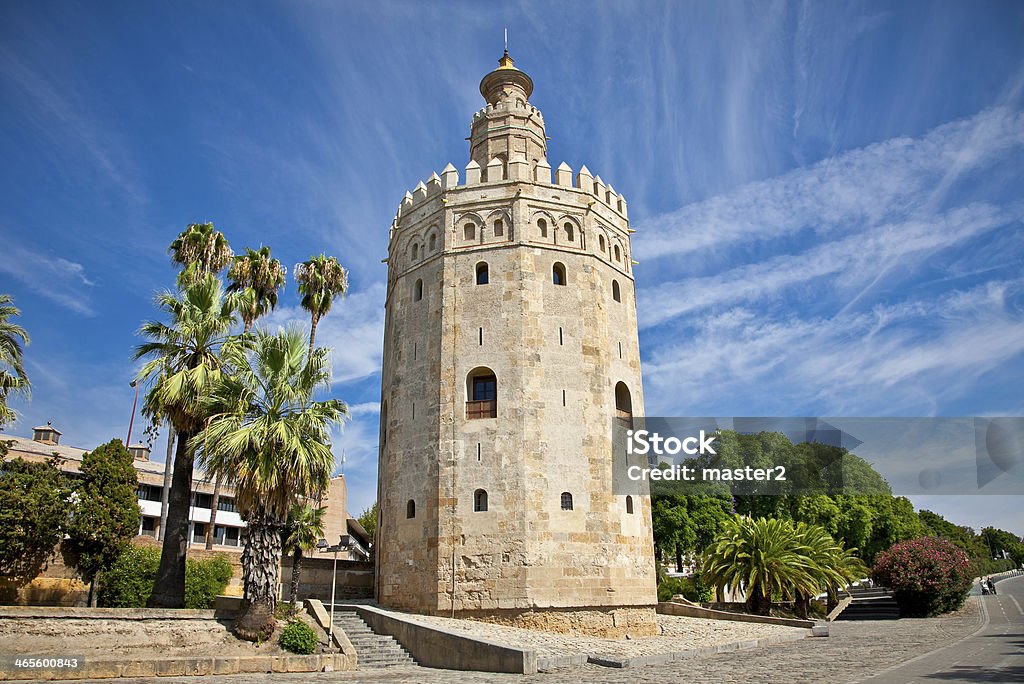 La Torre del Oro (), tour de l'or à Séville, Espagne - Photo de Architecture libre de droits