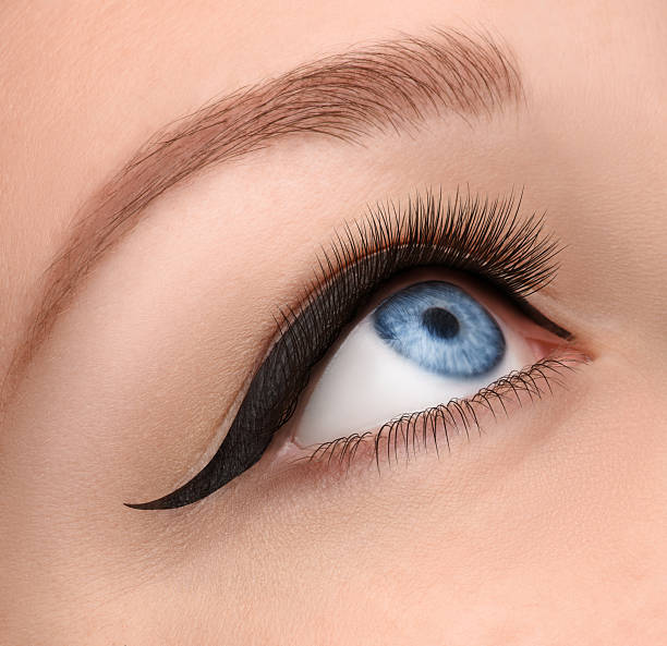 istock Glamour eye make up close  with black arrow 465601902
